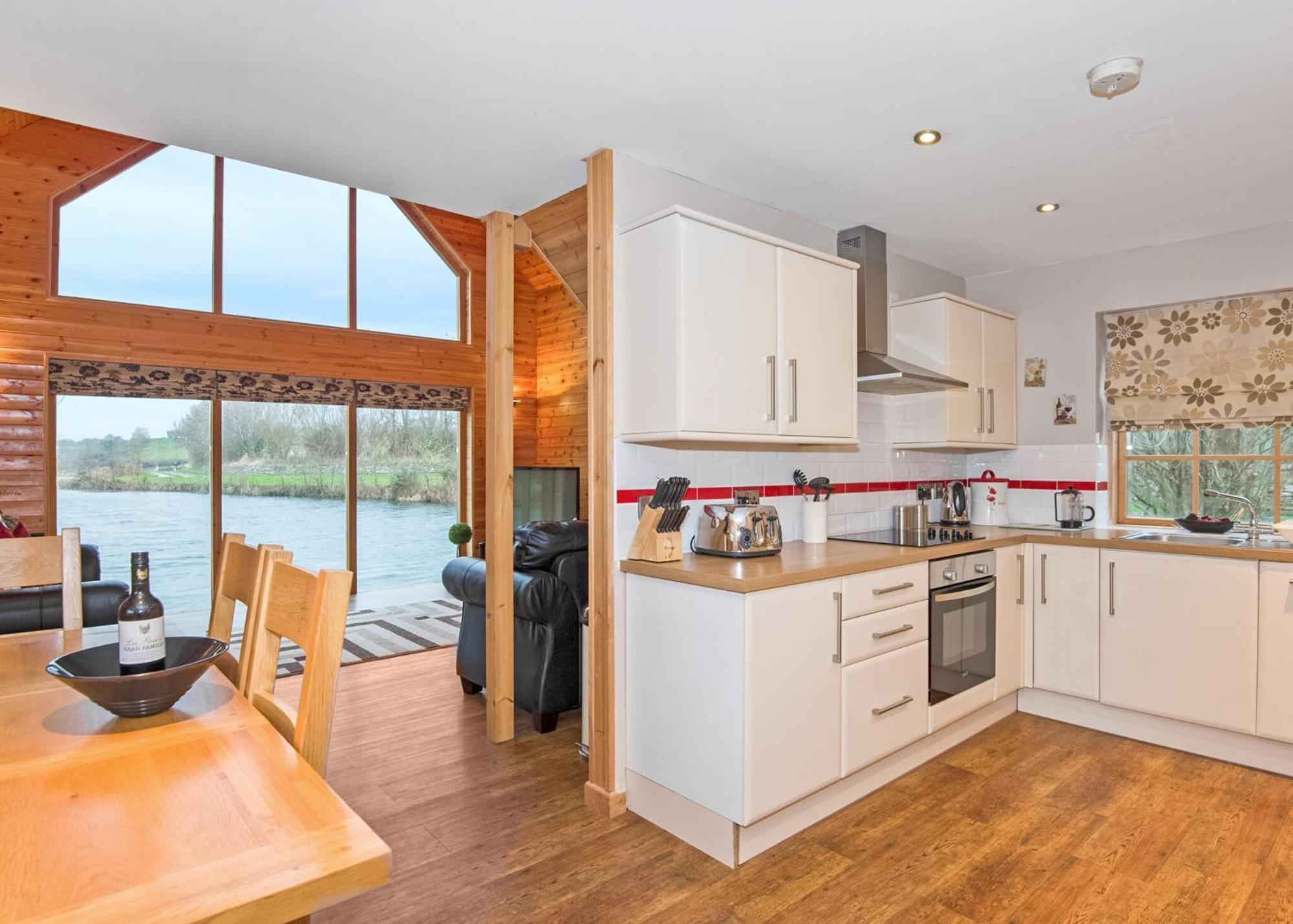 Anglesey Lakeside Lodges Menai Bridge Kamer foto