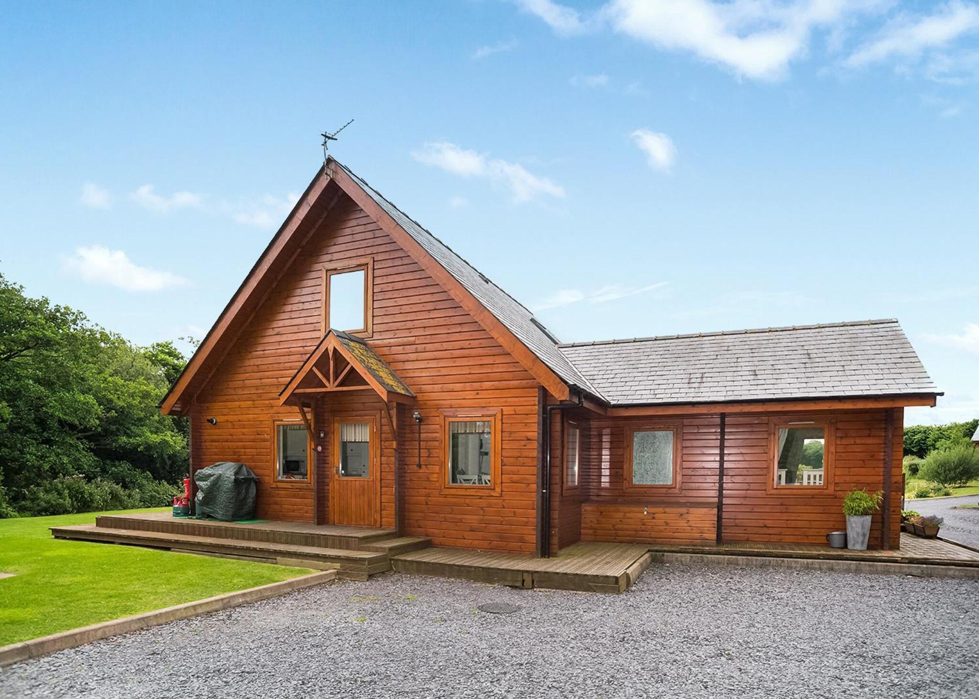 Anglesey Lakeside Lodges Menai Bridge Buitenkant foto